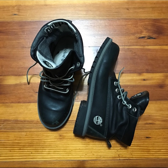 Timberland Shoes - Timberland Black Ankle Boots — Lightly Worn